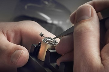 江诗丹顿手表郑州官售后维修中心位置